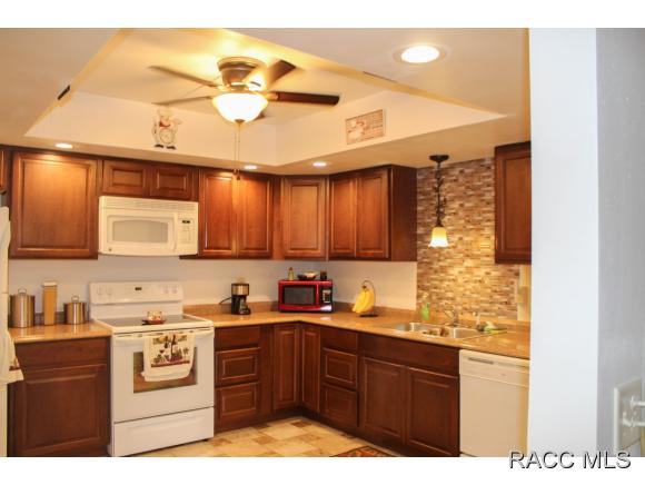 9787 E. Goldfinch Ln, Inverness, FL 34450