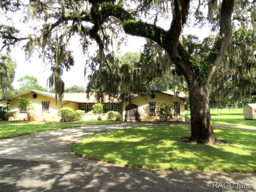 3341 S. Fairway Terrace, Inverenss, FL 34450