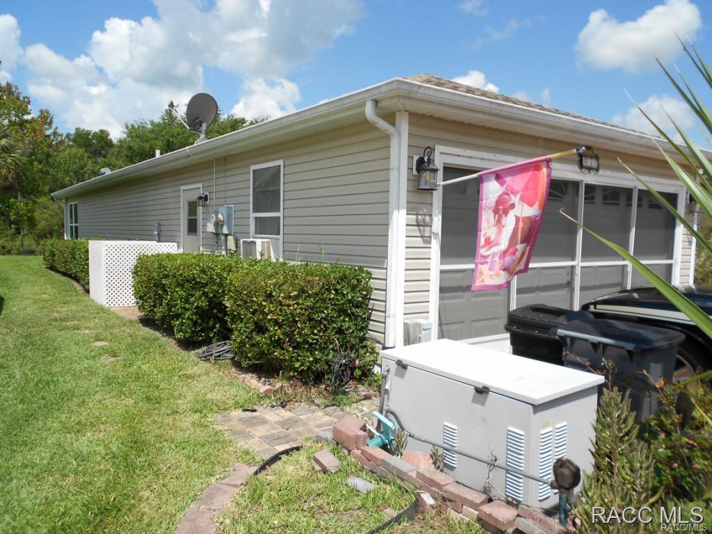 232 N Golf Harbor Path, Inverness, FL 34450