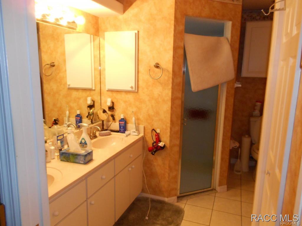 232 N Golf Harbor Path, Inverness, FL 34450