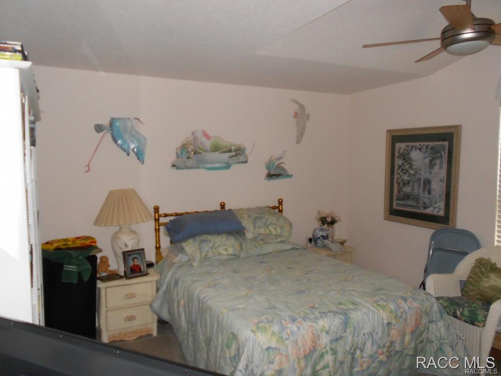 232 N Golf Harbor Path, Inverness, FL 34450