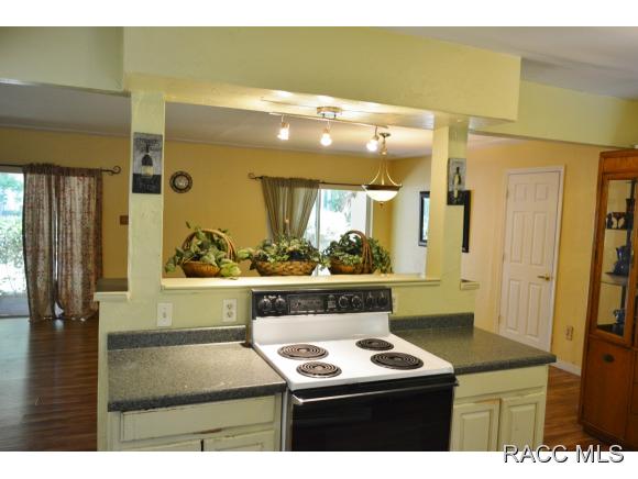 6621 E Morley Street, Inverness, FL 34452