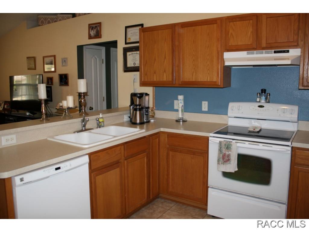 6658 E Gentry Street, Inverness, FL 34452