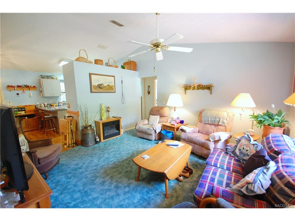 1884 Forest Drive, Inverness, FL 34453