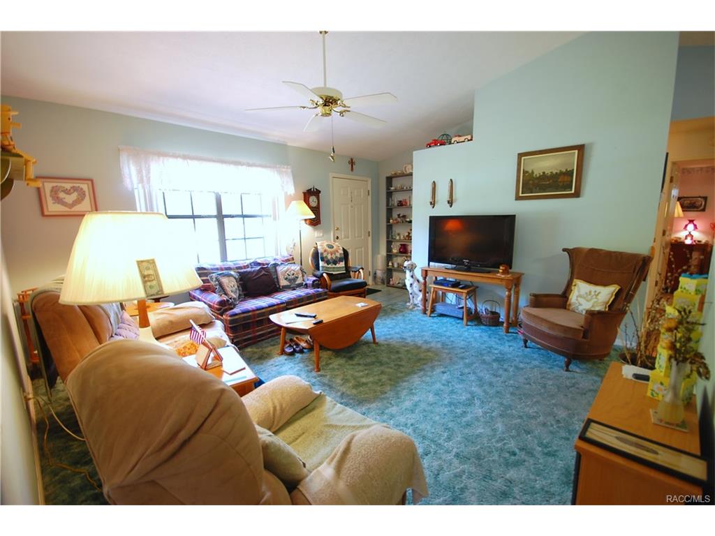 1884 Forest Drive, Inverness, FL 34453