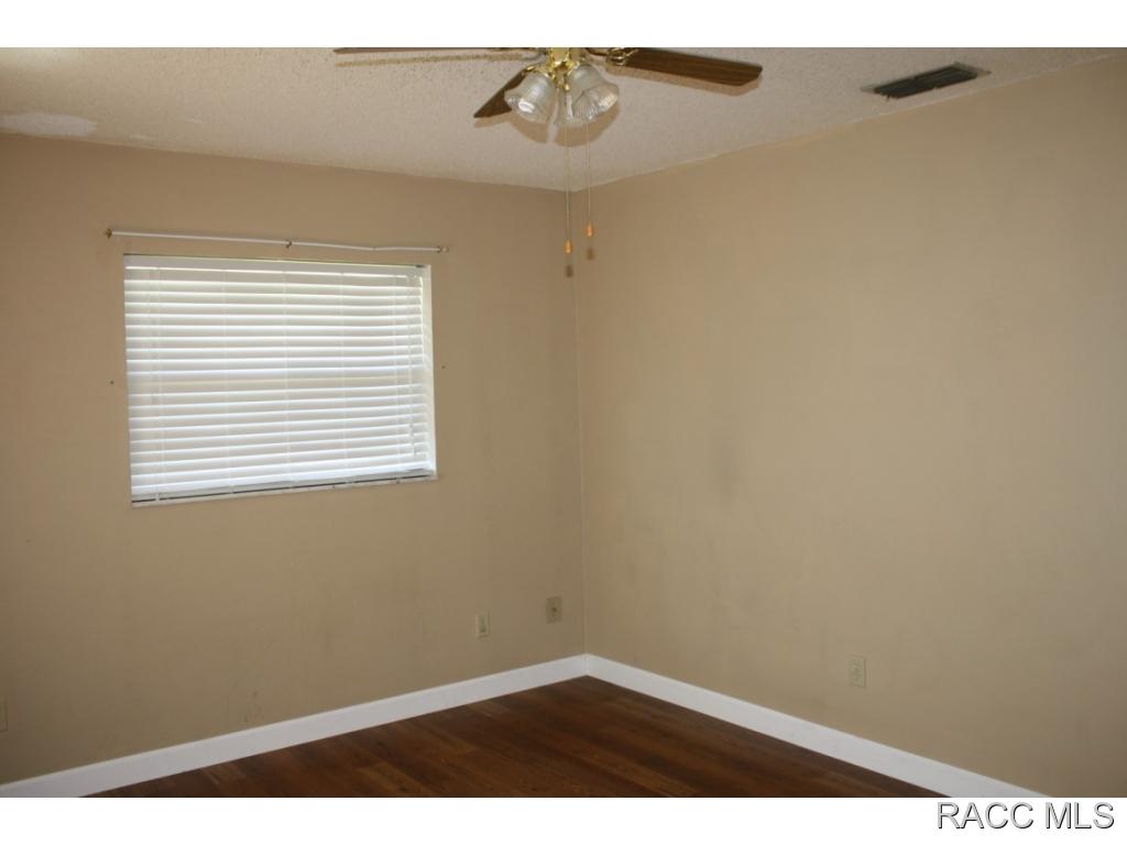 630 Champlain Ave., Inverness, FL 34453