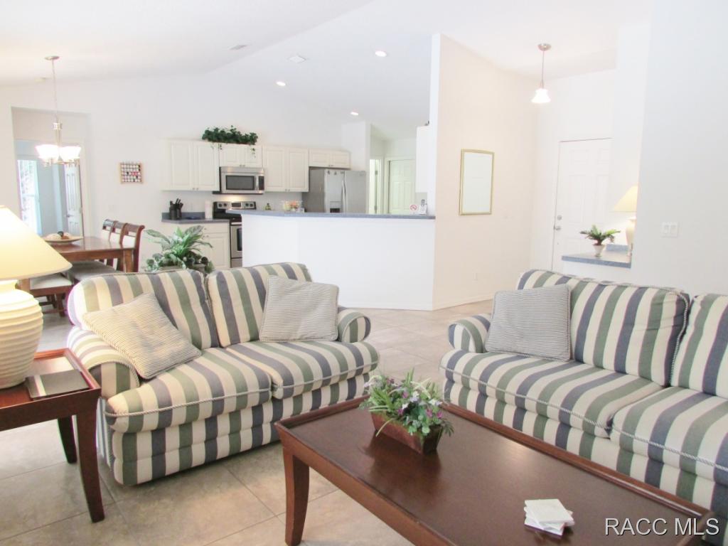 1271 N Timucuan Trl, Inverness, FL 34453