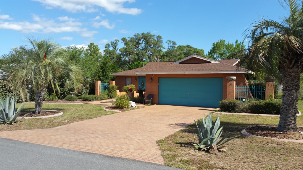2125 W Silver Hill Lane Ln, Lecanto, FL 34461