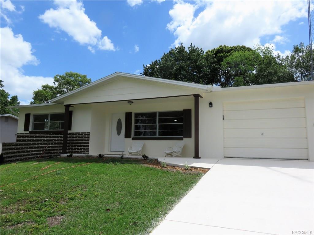 313 S Monroe Street, Beverly Hills, FL 34465