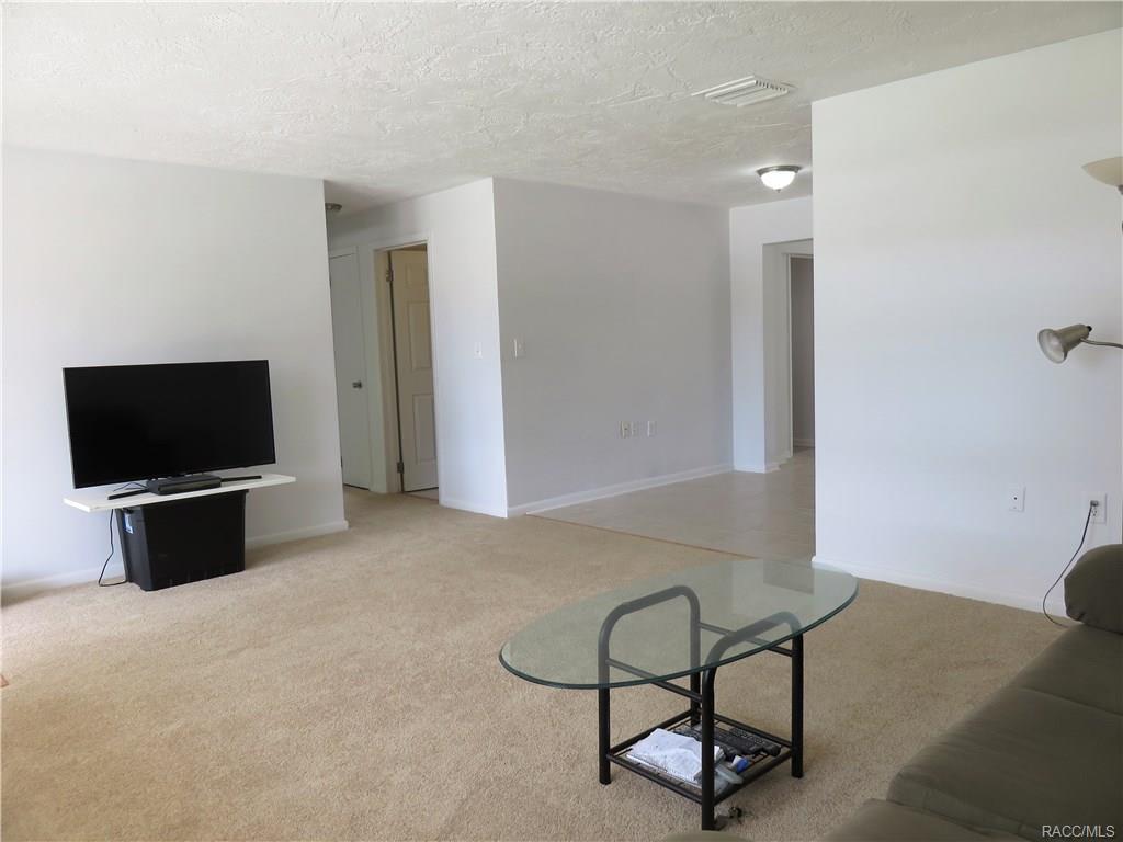 313 S Monroe Street, Beverly Hills, FL 34465