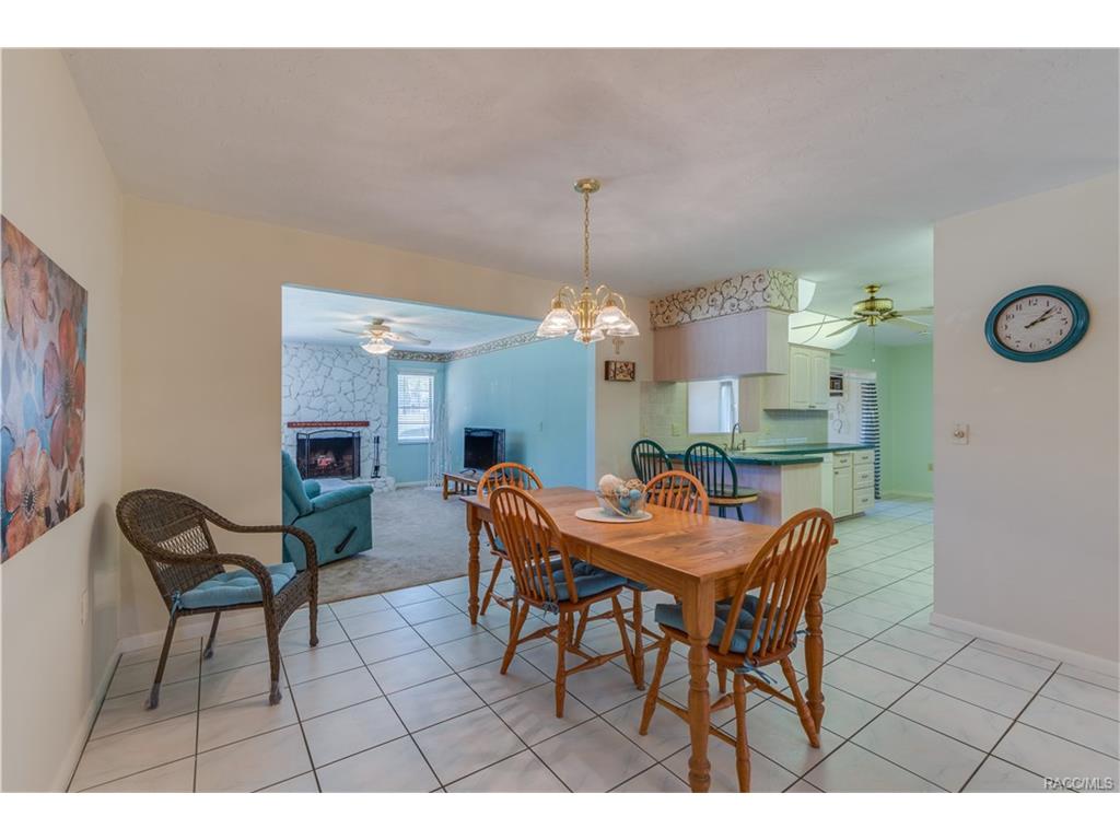 1065 W Buttonbush Drive, Beverly Hills, FL 34465