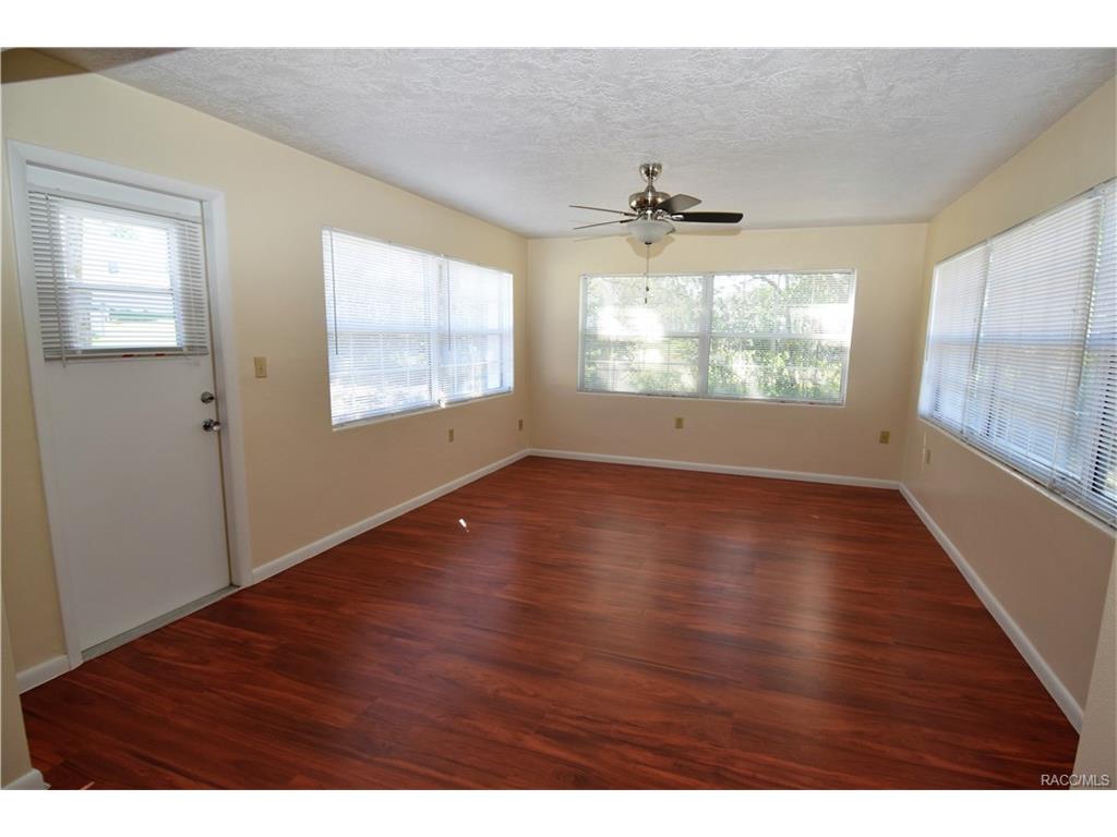 305 S Jefferson Street, Beverly Hills, FL 34465
