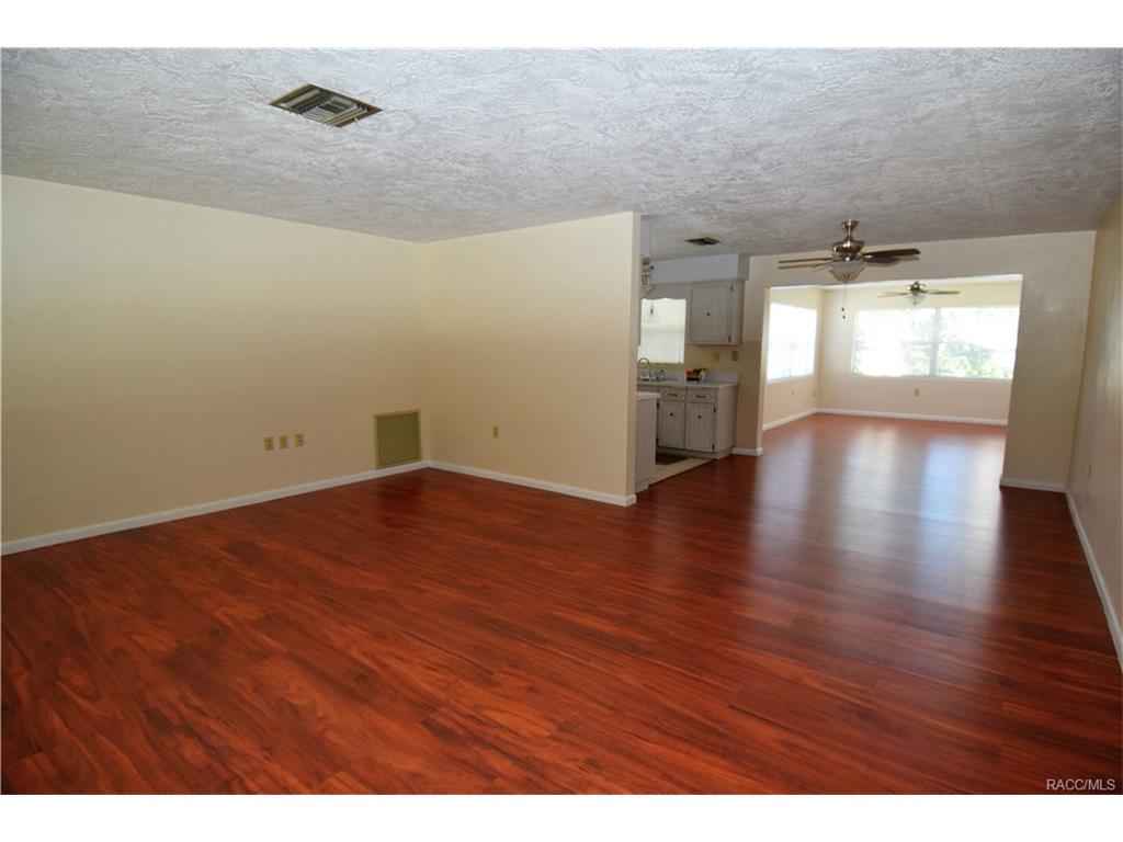 305 S Jefferson Street, Beverly Hills, FL 34465