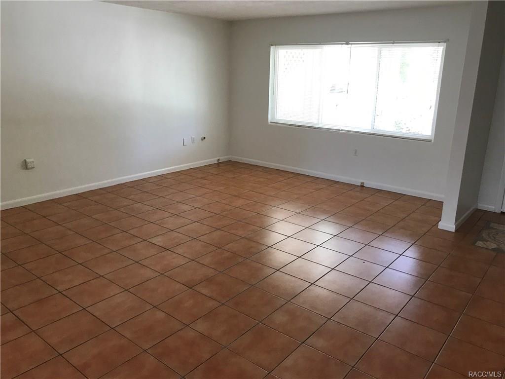 211 S Babour Street, Beverly Hills, FL 34465