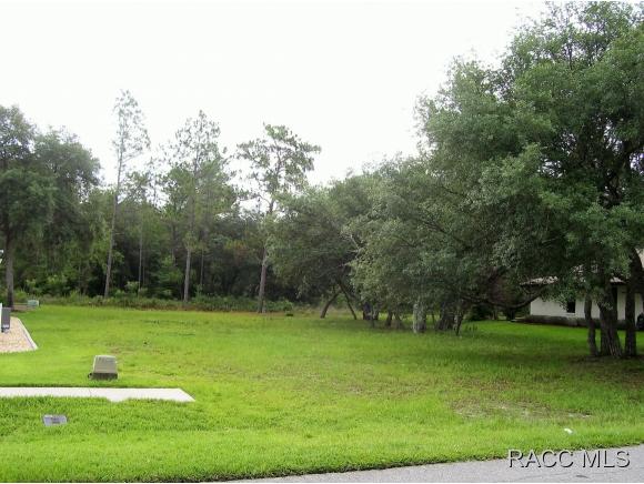 6325 N Whispering Oak Loop, Beverly Hills, FL 34465