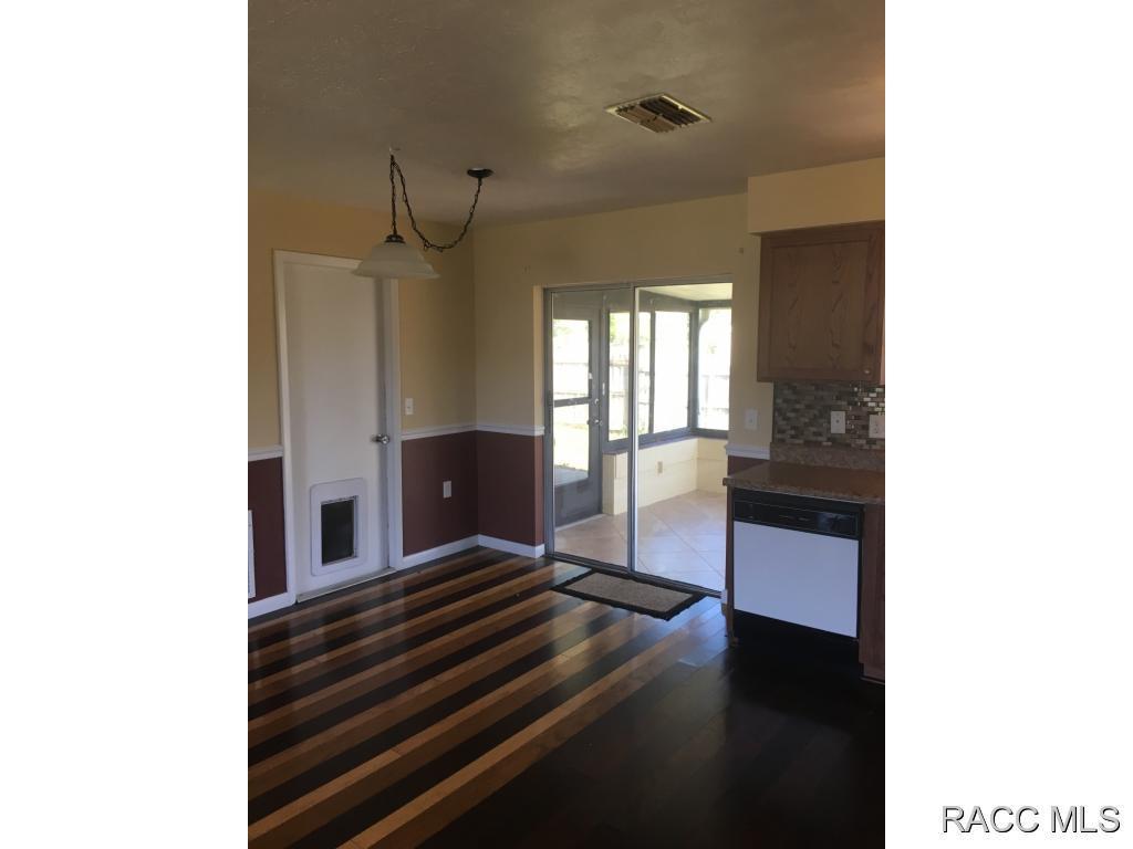 779 W Buttonbush Dr, Beverly Hills, FL 34465