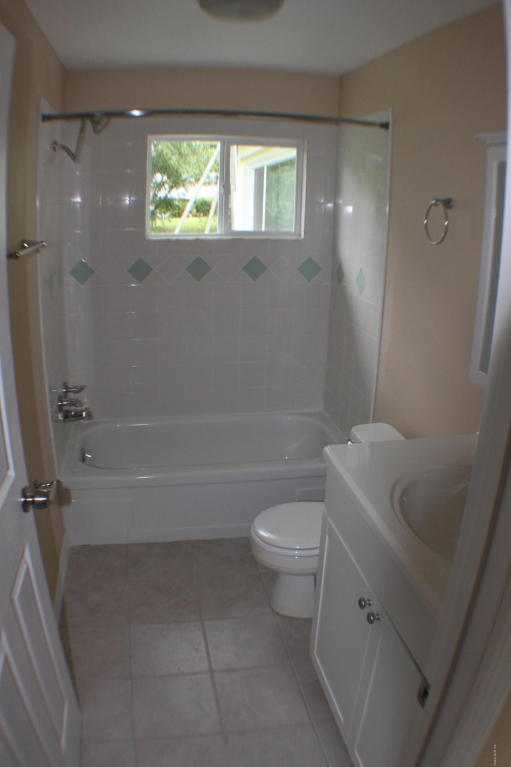 8 N Jackson Street, Beverly Hills, FL 34465
