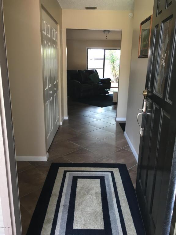 2004 SE 37th Court Circle, Ocala, FL 34471
