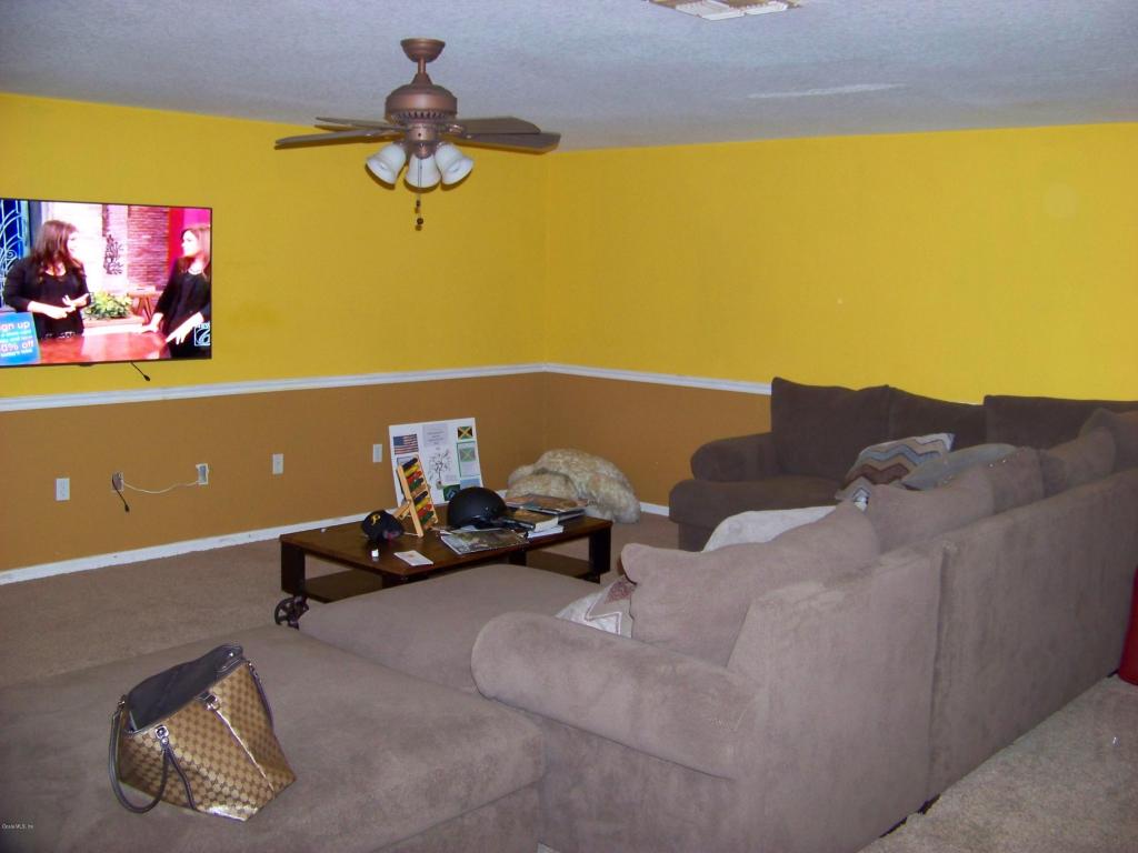 1915 SW 28th Street, Ocala, FL 34471
