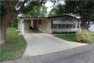 Rolling Greens Mobile Home Park6019TORREYPINESROAD Lot RG450Ocala, FL 34472