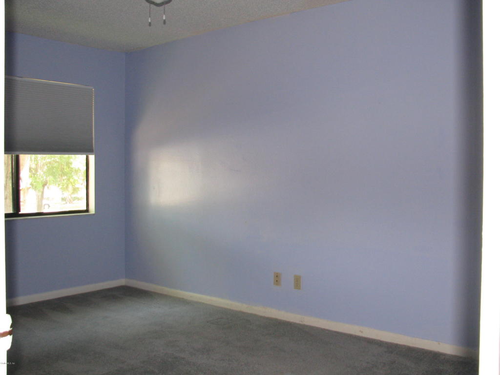 745 Midway Drive, Ocala, FL 34472