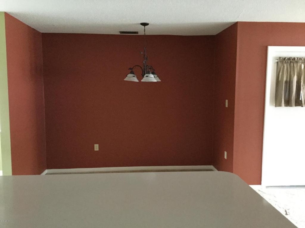 8 SILVER Terrace, Ocala, FL 34472
