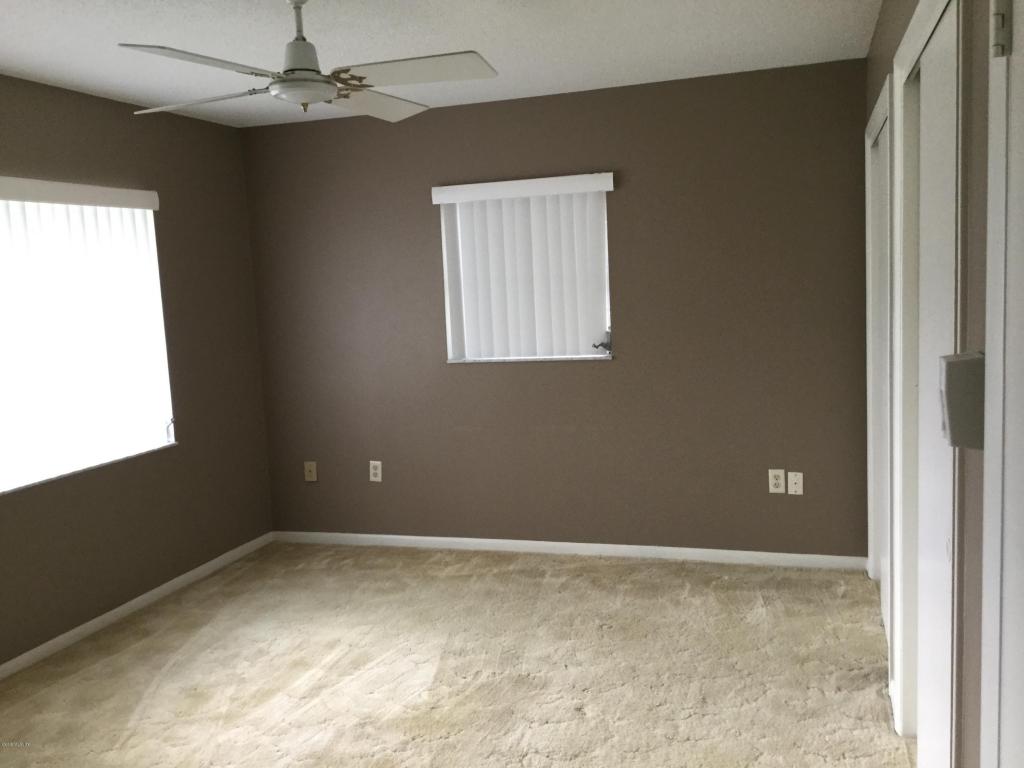 8 SILVER Terrace, Ocala, FL 34472