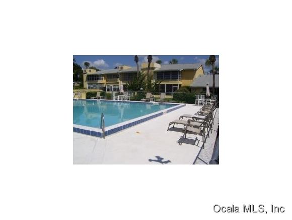 572 Fairways Circle, Ocala, FL 34472