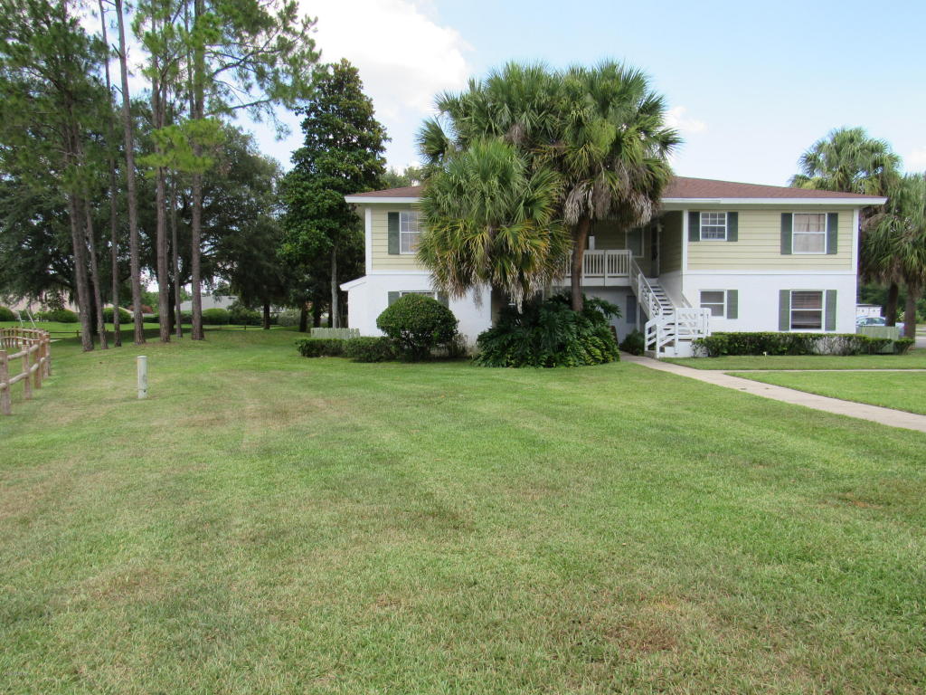 8134 Fairways Circle, Ocala, FL 34472