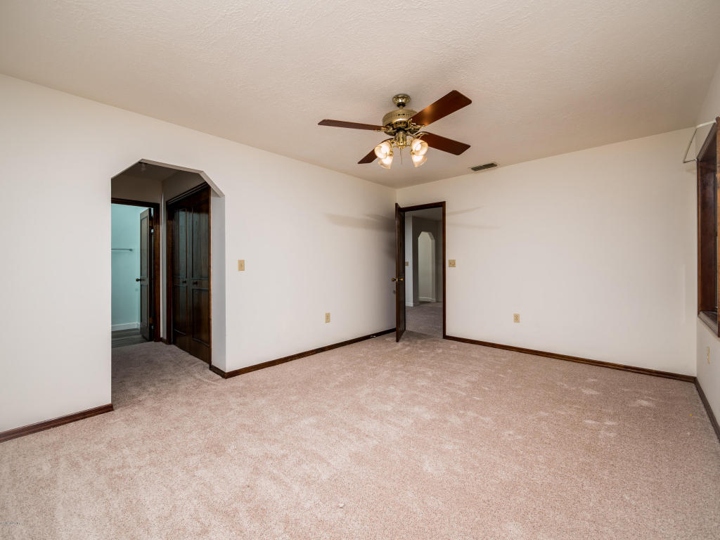 72 Teak Road, Ocala, FL 34472