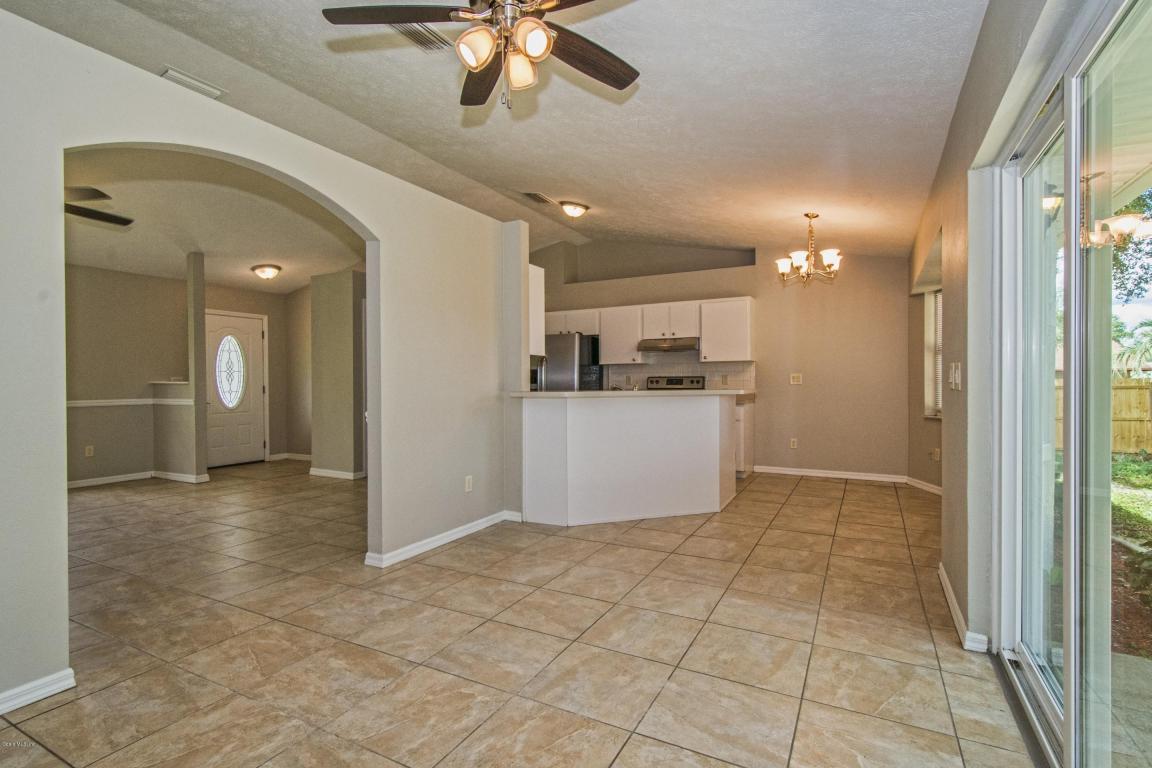6 Almond Course, Ocala, FL 34472