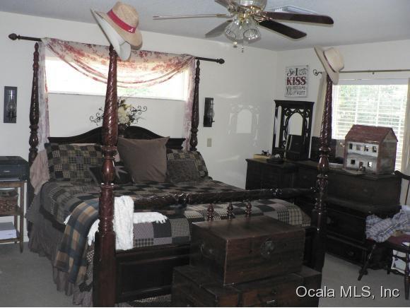 6500 SE 8th St Road, Ocala, FL 34472