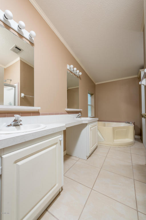 12361 SW 10th Avenue, Ocala, FL 34473