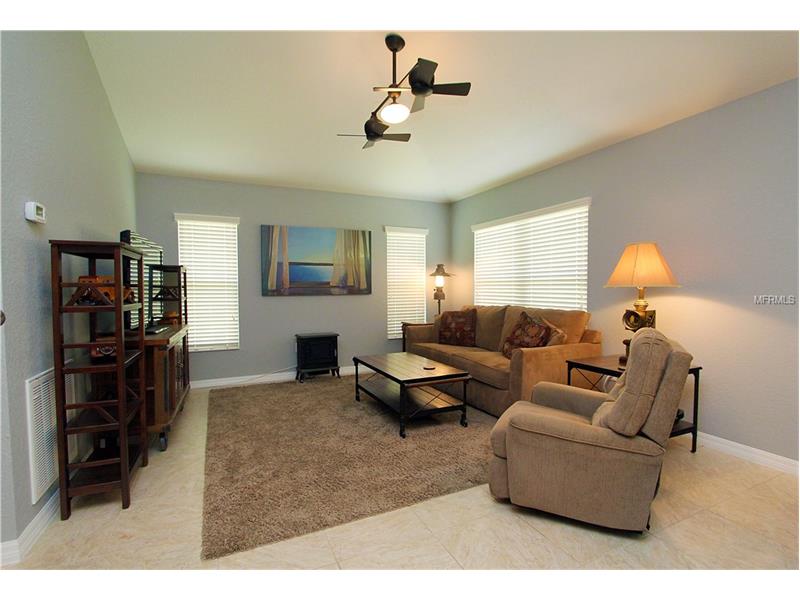 5005Neptune Cir, Oxford, FL 34484