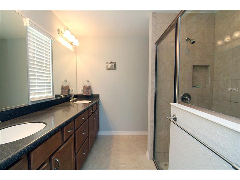 5005Neptune Cir, Oxford, FL 34484