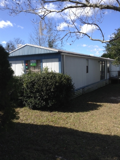 Lindale Mobile Home Park 5431 NE 35th Street #109Silver Springs, FL 34488