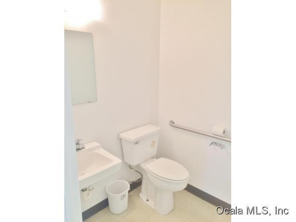 14141 E Highway 40 3, Silver Springs, FL 34488
