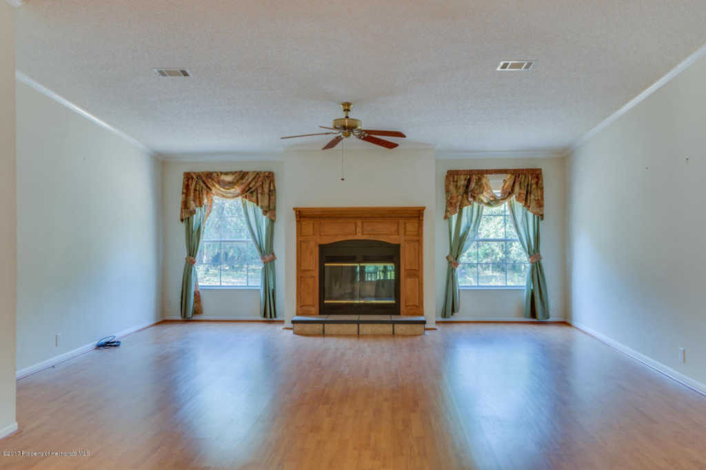 26244 Alamo Road, Brooksville, FL 34601