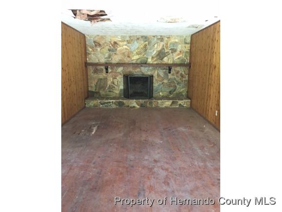 18670 Lake Lindsey Rd., Brooksville, FL 34601