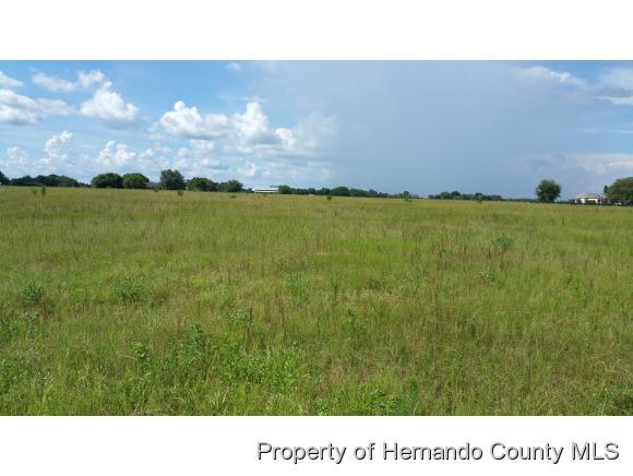 24075 HAYMAN RD, Brooksville, FL 34602