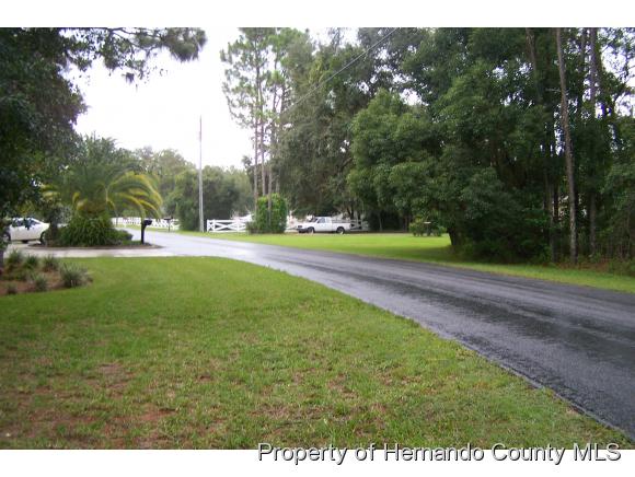 Brooksville, FL 34604