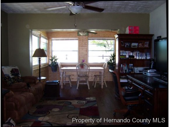 7042 Merrick Lane, Spring Hill, FL 34606