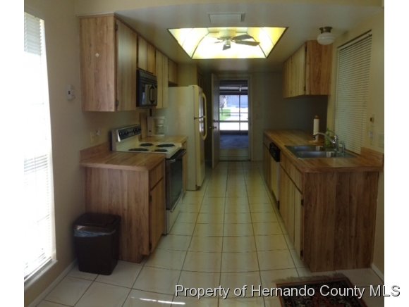 2671 ROYAL RIDGE DR, Spring Hill, FL 34606