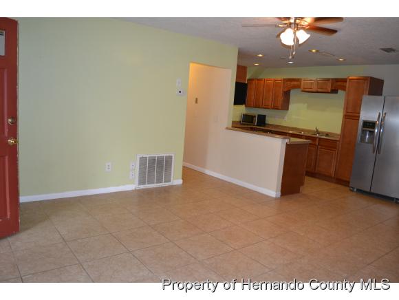 7009 PINEHURST DR, Spring Hill, FL 34606