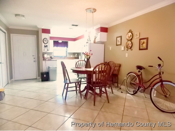 7400 SPRING HILL DR, Spring Hill, FL 34606