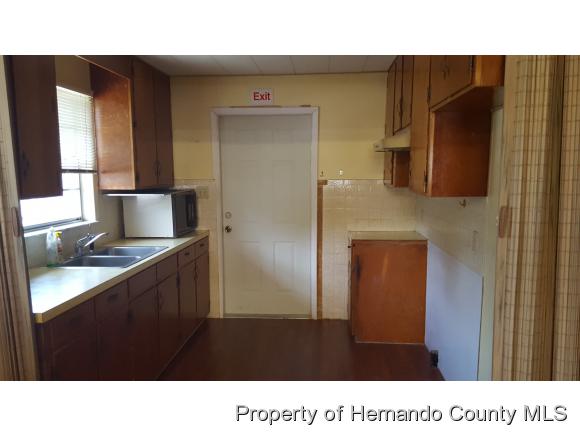 7597 CORTEZ BLVD, Weeki Wachee, FL 34607