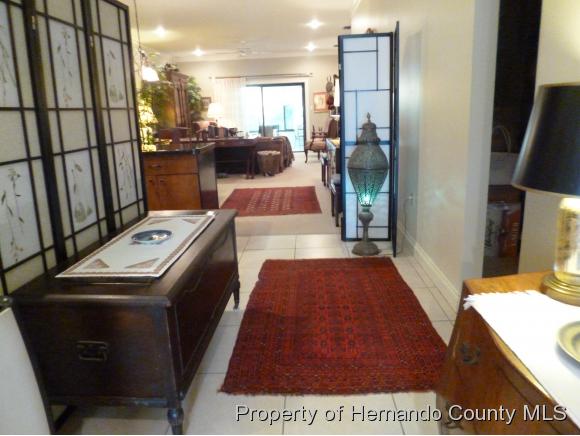 7022 River Run Blvd, Weeki Wachee, FL 34607