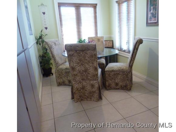 7022 River Run Blvd, Weeki Wachee, FL 34607