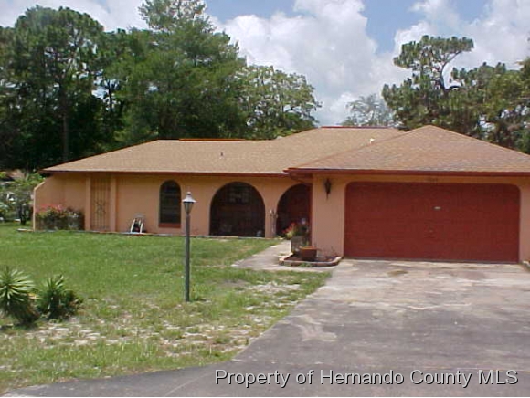 5229 PACIFIC AVE, Weeki Wachee, FL 34607