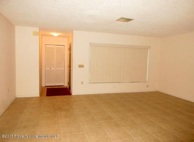 12183 Shafton Road, Spring Hill, FL 34608
